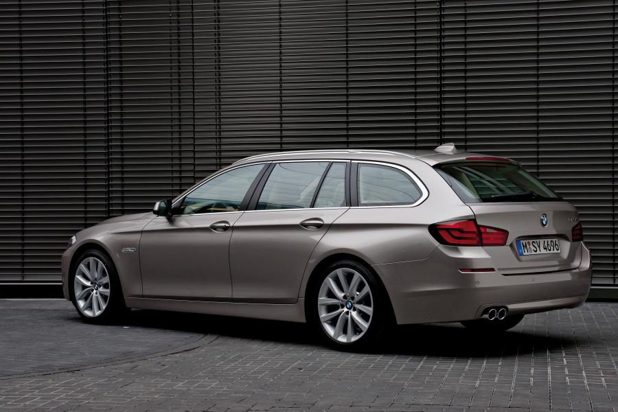  BMW 5-Series Touring 2010 года  (фото 54 из 75)